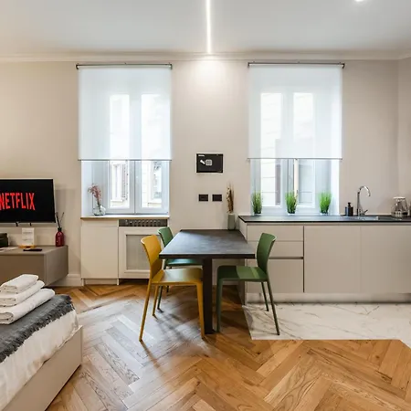 Design Studio In The Heart Of Milan Exterior photo